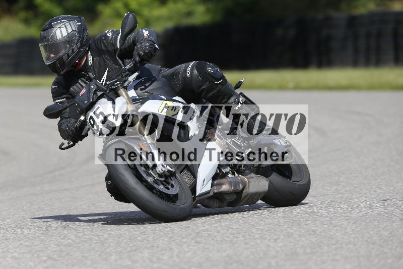 Archiv-2025/22 06.06.2025 DISCOVER the BIKE ADR/Race 3 rot/95